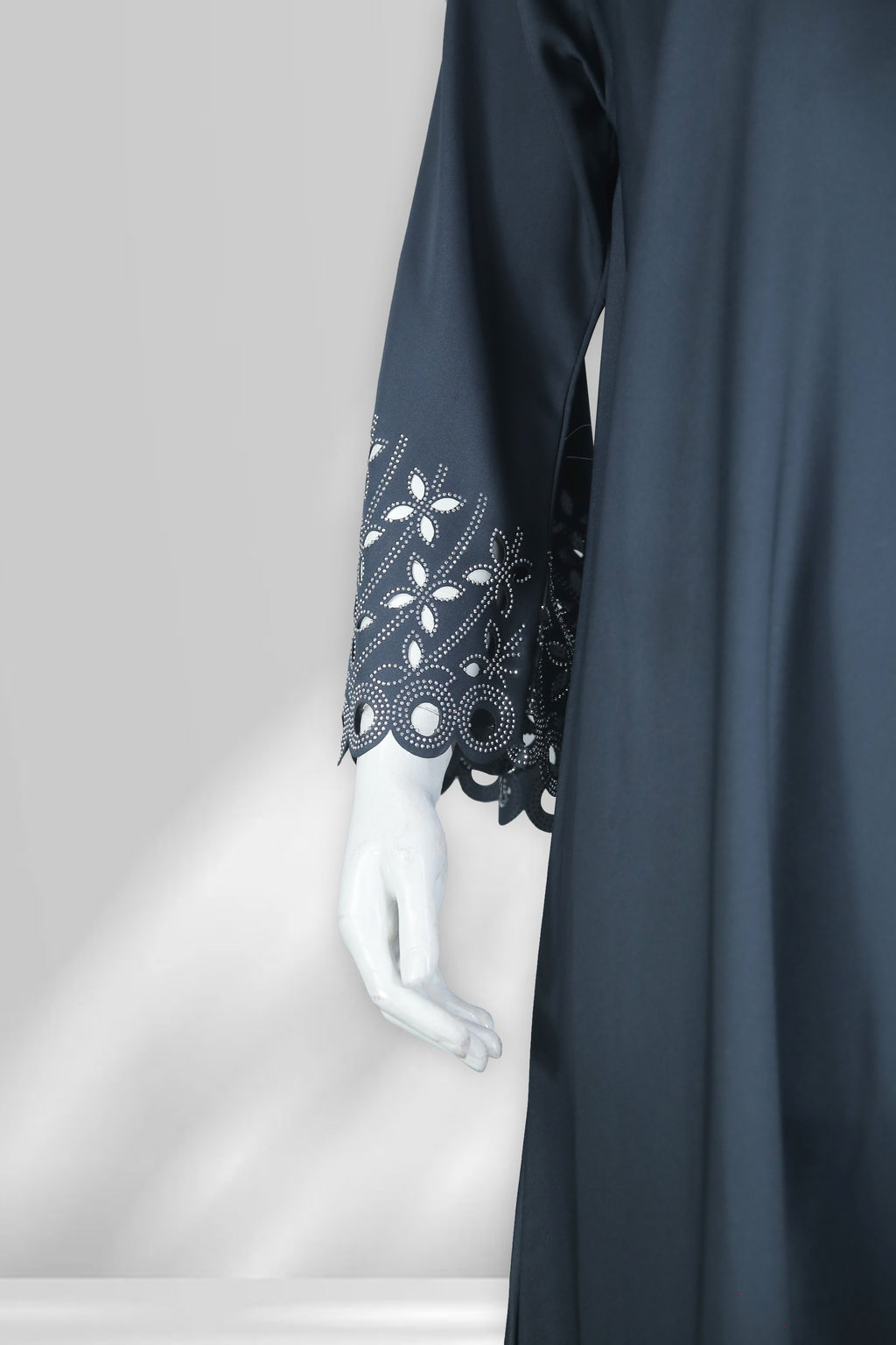 Cut Gala Laser  – Noor e Hijab